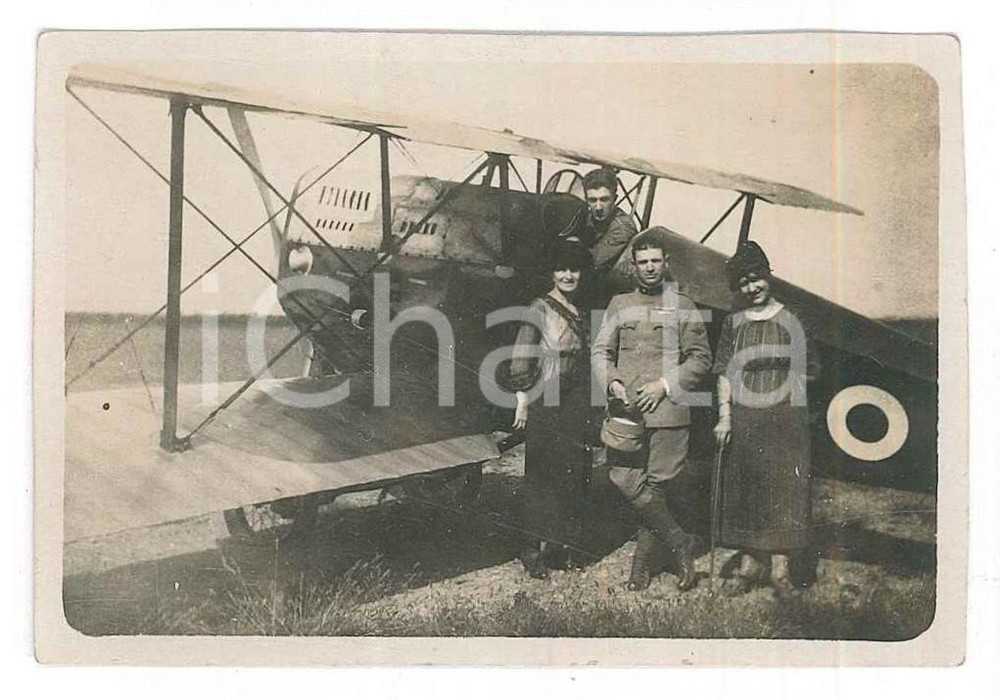 Fotografia d epoca originale 1920 ca AVIAZIONE ITALIA Piloti con aeroplano e famiglia  Foto 8x5 cm 1