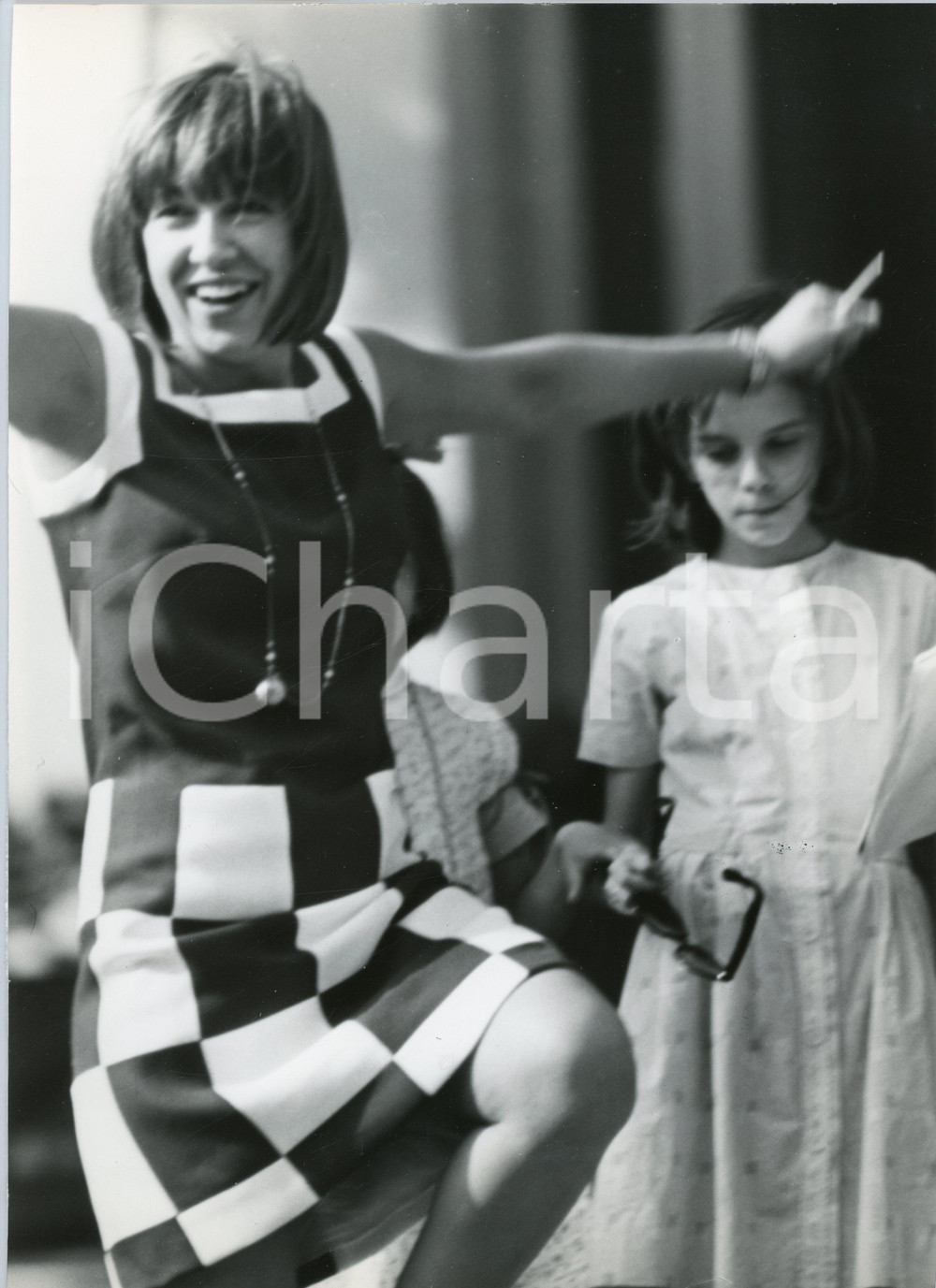 Fotografia d epoca originale 1970 ca ITALIA  MUSICA Wilma GOICH durante scena di ballo  Foto 21x30 cm 1