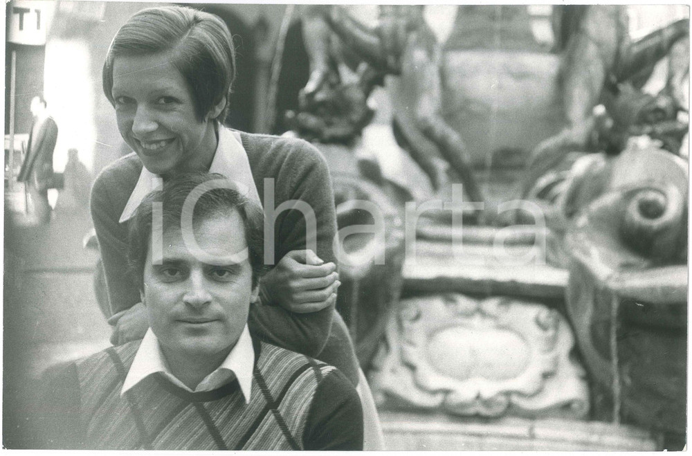 Fotografia d epoca originale 1970 ca MUSICA  VIANELLA Wilma GOICH Edoardo VIANELLO Ritratto  Foto 30x20 cM 1