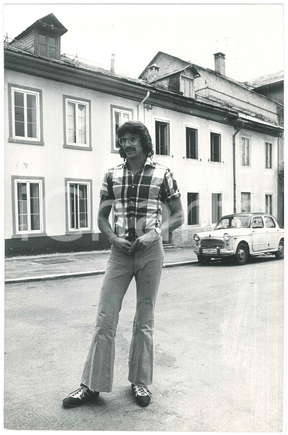 1972 ITALIA - ATLETICA Marcello FIASCONARO con Fiat 1200 - Foto 20x30 cm