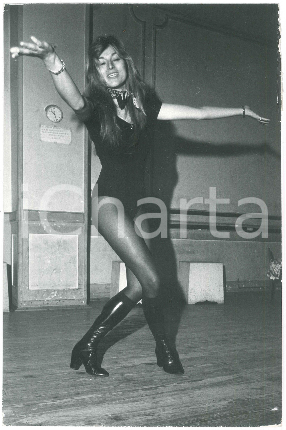 Fotografia d epoca originale 1970 ca I RICCHI E POVERI Marina OCCHIENA in veste di ballerina 2  Foto 1