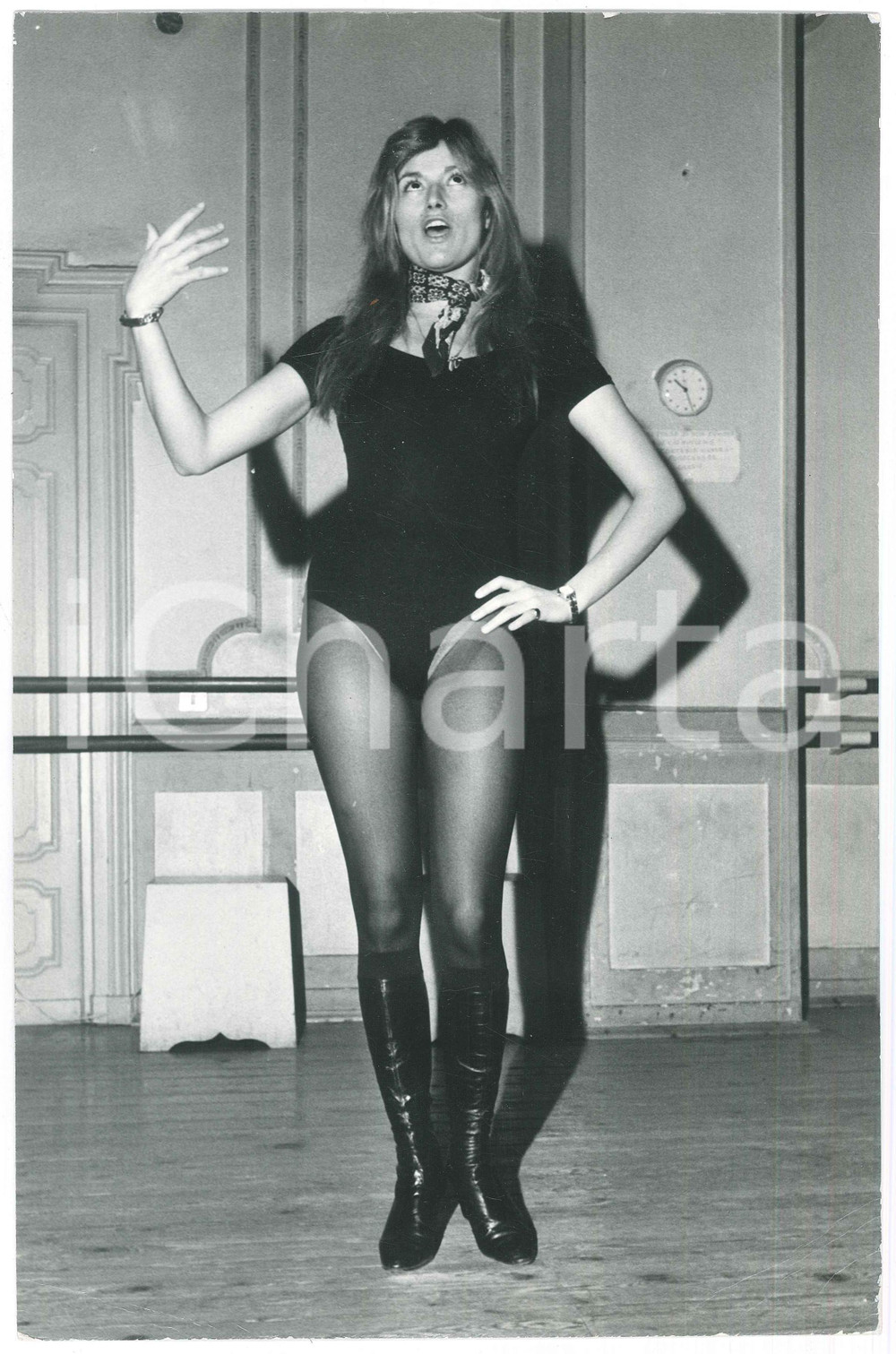Fotografia d epoca originale 1970 ca I RICCHI E POVERI Marina OCCHIENA in veste di ballerina 3  Foto 1