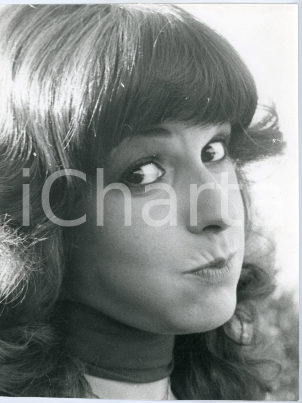 Fotografia d epoca originale 1970 ca COSTUME ITALIA Cantante Mita MEDICI  Ritratto  Foto 24x31 cm 1