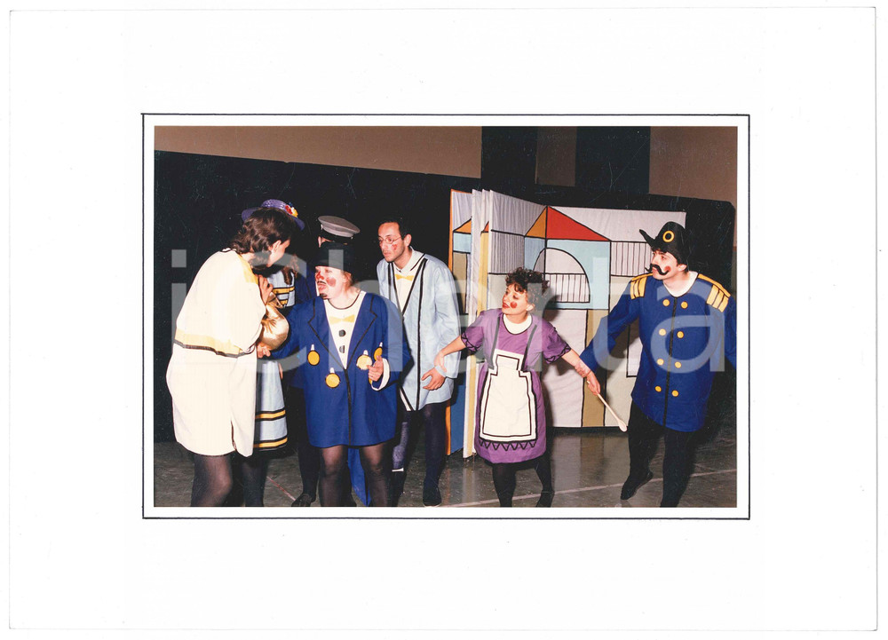 Fotografia d epoca originale 1985 SARONNO Gruppo Palcoscenico GIACOMETTO E L OCA D ORO Marisa TURCONI Foto 1
