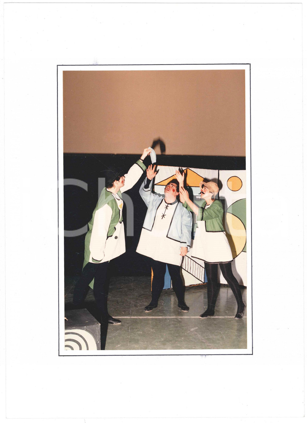 Fotografia d epoca originale 1985 SARONNO Gruppo Palcoscenico GIACOMETTO E L OCA D ORO Giuseppe DONEGÃ€ Foto 1