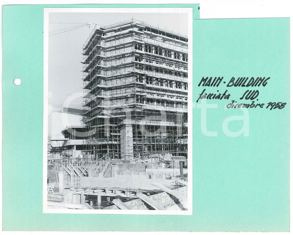 Fotografia d epoca originale Dicembre 1958 GINEVRA Costruzione CERN  Main building facciata sud  Foto 1
