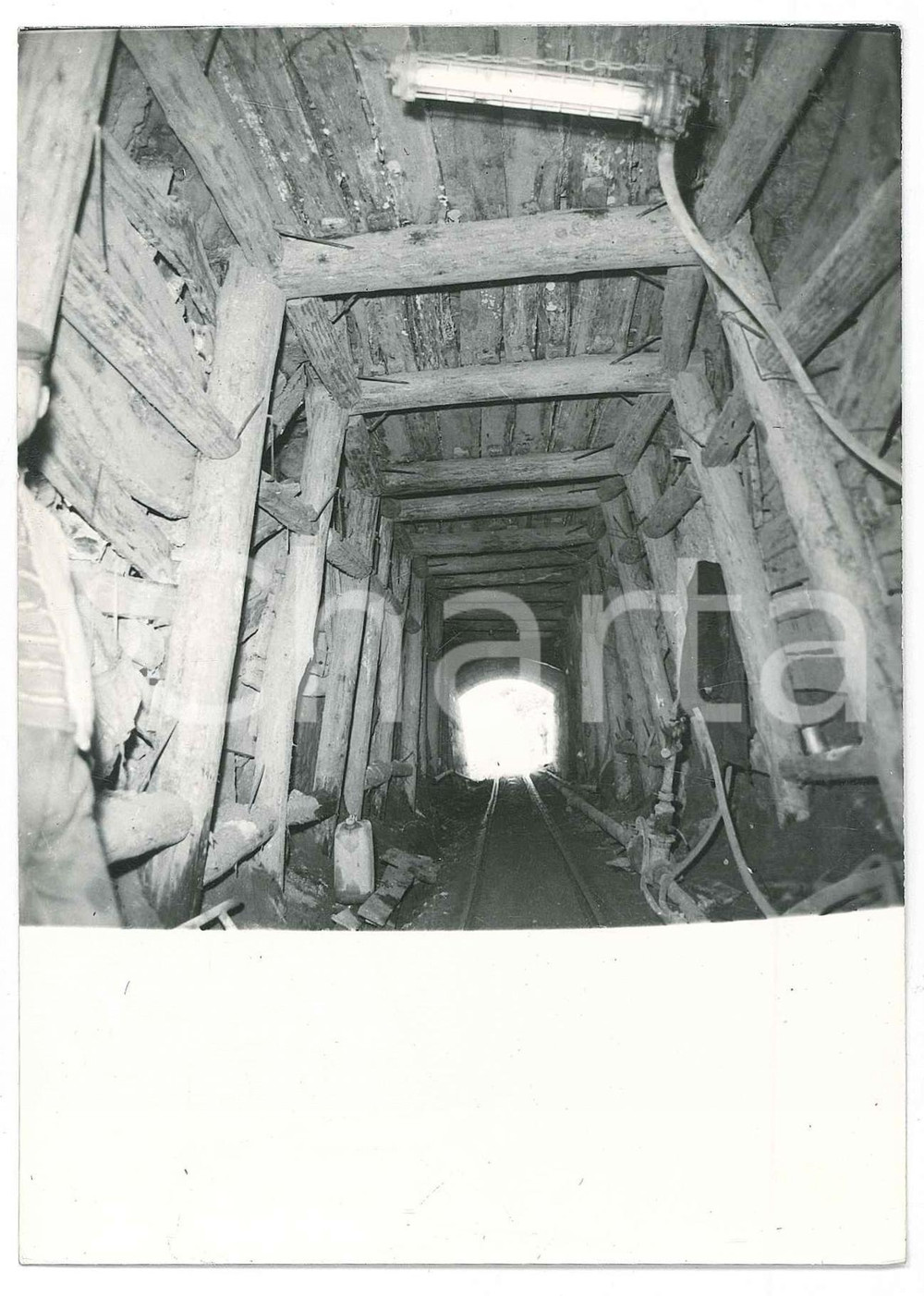 Fotografia d epoca originale 1965 ca SARDEGNA GALLURA AGNATA Valle  Cantiere  Armatura quadri Foto 1