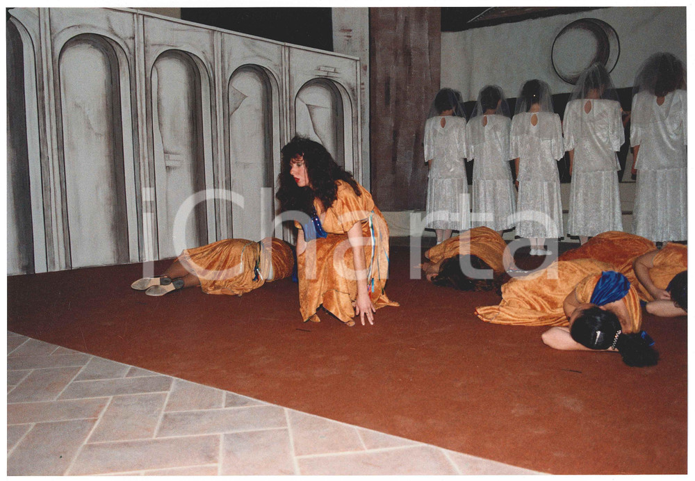 Fotografia d epoca originale 1985 SARONNO TEATRO  GRUPPO PALCOSCENICO Commedia di dieci vergini  Foto 12 1