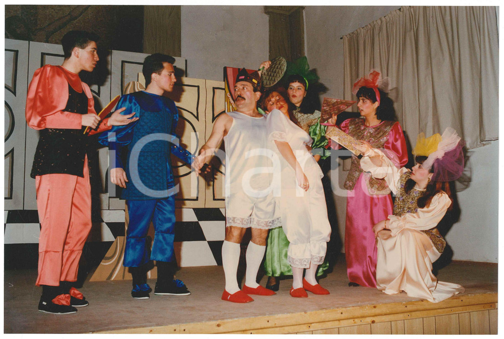 Fotografia d epoca originale 1987 SARONNO  GRUPPO PALCOSCENICO Vestito nuovo dell Imperatore  Foto 15 1