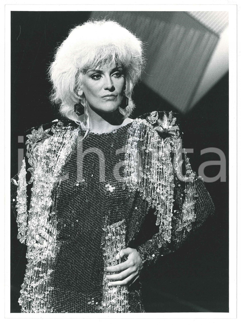 Fotografia d epoca originale 1985 ca ITALIA  MUSICA Donatella RETTORE  Ritratto  Foto 18x24 cm 6 1