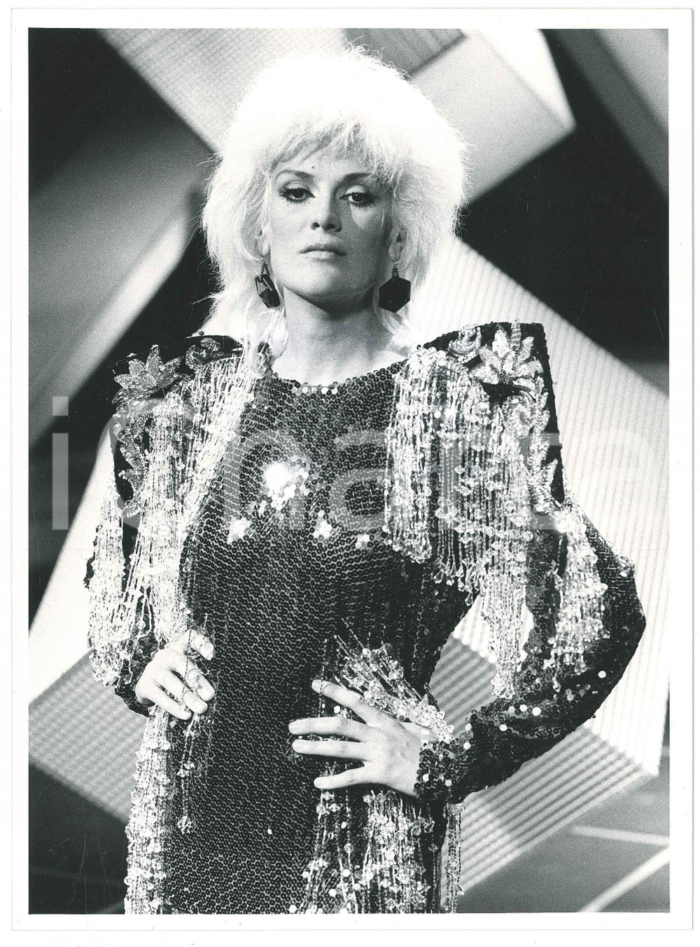 Fotografia d epoca originale 1985 ca ITALIA  MUSICA Donatella RETTORE  Ritratto  Foto 18x24 cm 5 1