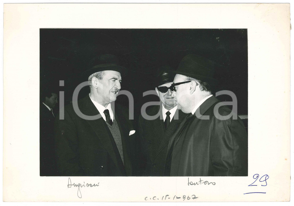 Fotografia d epoca originale 1967 POLITICA ITALIA PSDI Luigi ANGRISANI  SANTORO  Foto 25x18 cm 1