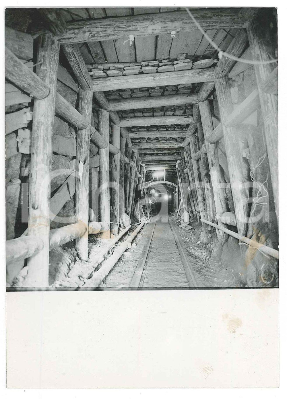 Fotografia d epoca originale 1965 ca SARDEGNA GALLURA AGNATA Valle  Armatura per getto Foto 10x15 cm 1