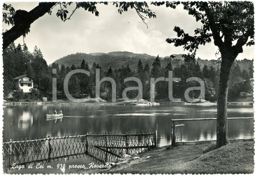 1958 VILLA LAGARINA (TN) In barca sul Lago di Cei - Cartolina ANIMATA FG VG Cartolina d'epoca viaggiata POOR/danneggiato Strappo al margine inferiore Formato: 15x10 cm originale e autentica 1