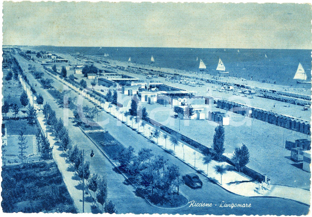Cartolina originale da collezione 1950 ca RICCIONE RN Il Lungomare e la spiaggia  Cartolina ANIMATA FG 1
