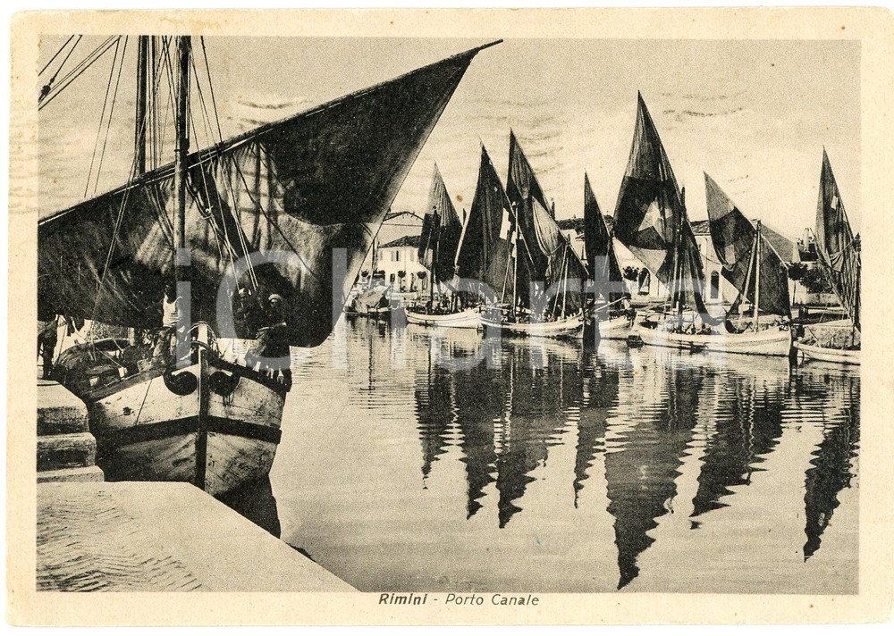 Cartolina originale da collezione 1959 RIMINI Imbarcazioni lungo il Porto Canale  Cartolina FG VG 1