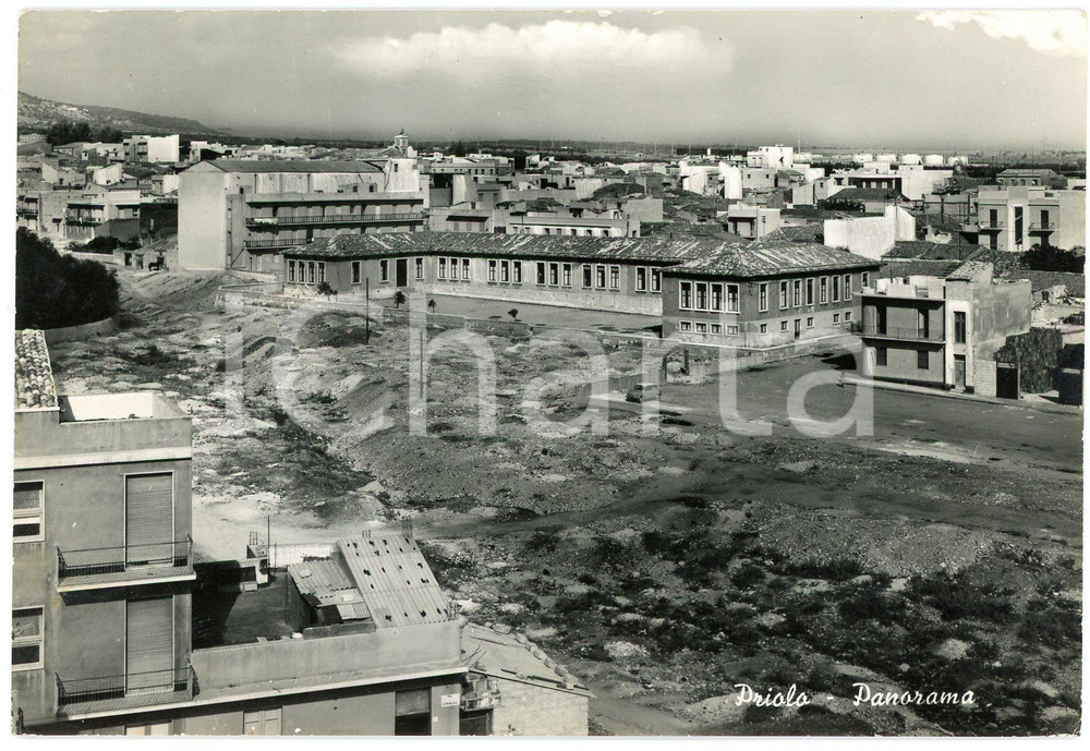 Cartolina originale da collezione 1950 ca PRIOLO GARGALLO SR Panorama del paese  Cartolina FG VG 1