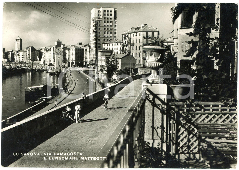 Cartolina originale da collezione 1950 ca SAVONA Via Famagosta e Lungomare Giacomo Matteotti  Cartolina ANIMATA 1