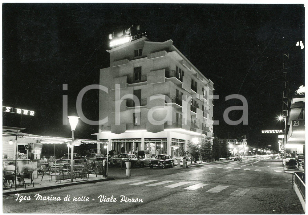 Cartolina originale da collezione 1963 IGEA MARINA Viale Pinzon  Panorama notturno  Cartolina ANIMATA FG VG 1