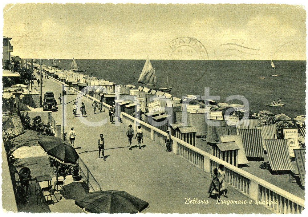 Cartolina originale da collezione 1956 BELLARIA RN Lungomare e Spiaggia  Cartolina ANIMATA FG VG 1