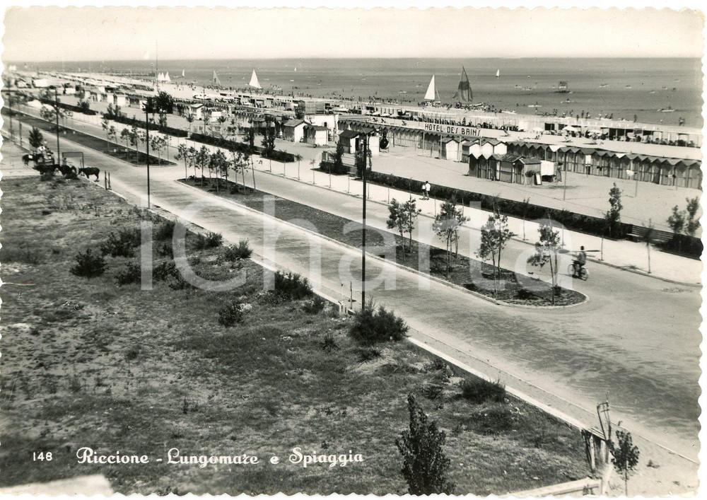 Cartolina originale da collezione 1952 RICCIONE RN Lungomare e HOTEL DES BAINS Cartolina ANIMATA FG VG 1