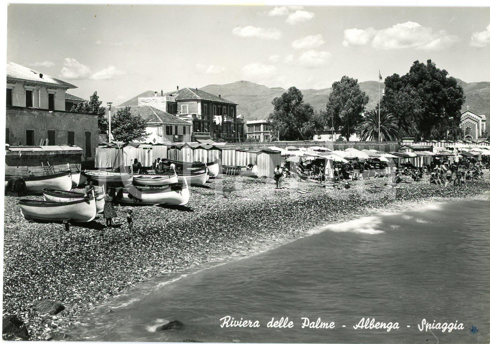 Cartolina originale da collezione 1956 ALBENGA SV Barche a remi ormeggiate  Riviera delle Palme  Cartolina 1