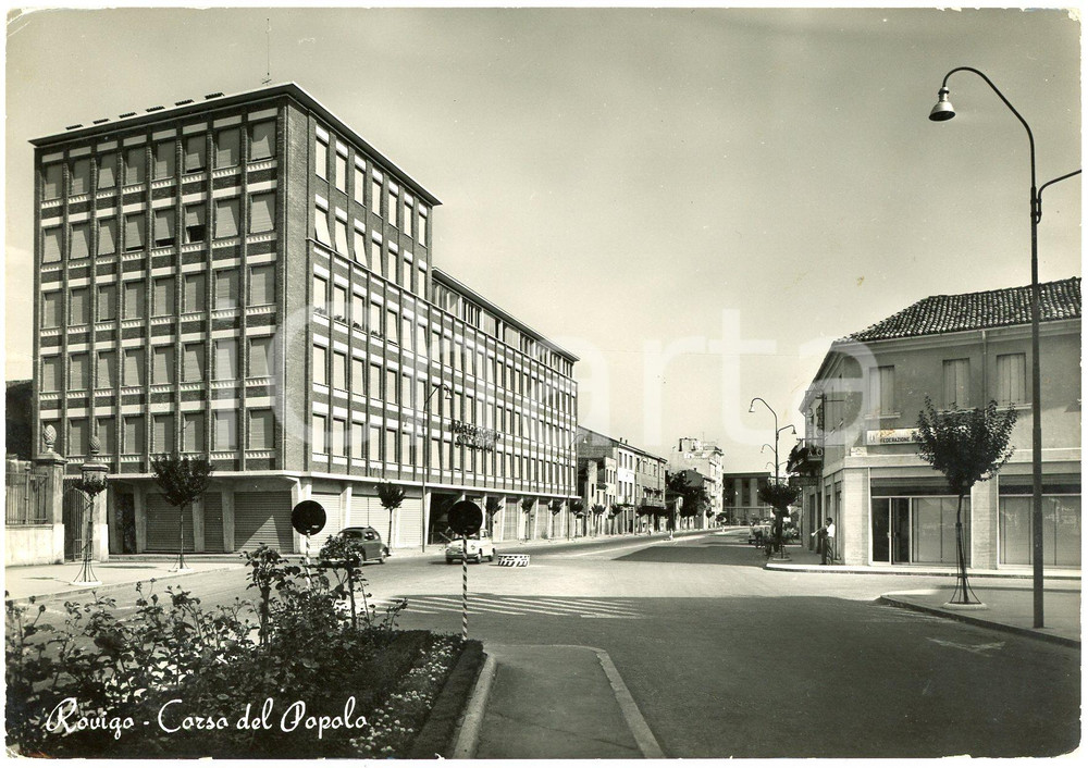 Cartolina originale da collezione 1960 ROVIGO Pedana dei Vigili Urbani in Corso del Popolo  Cartolina FG VG 1