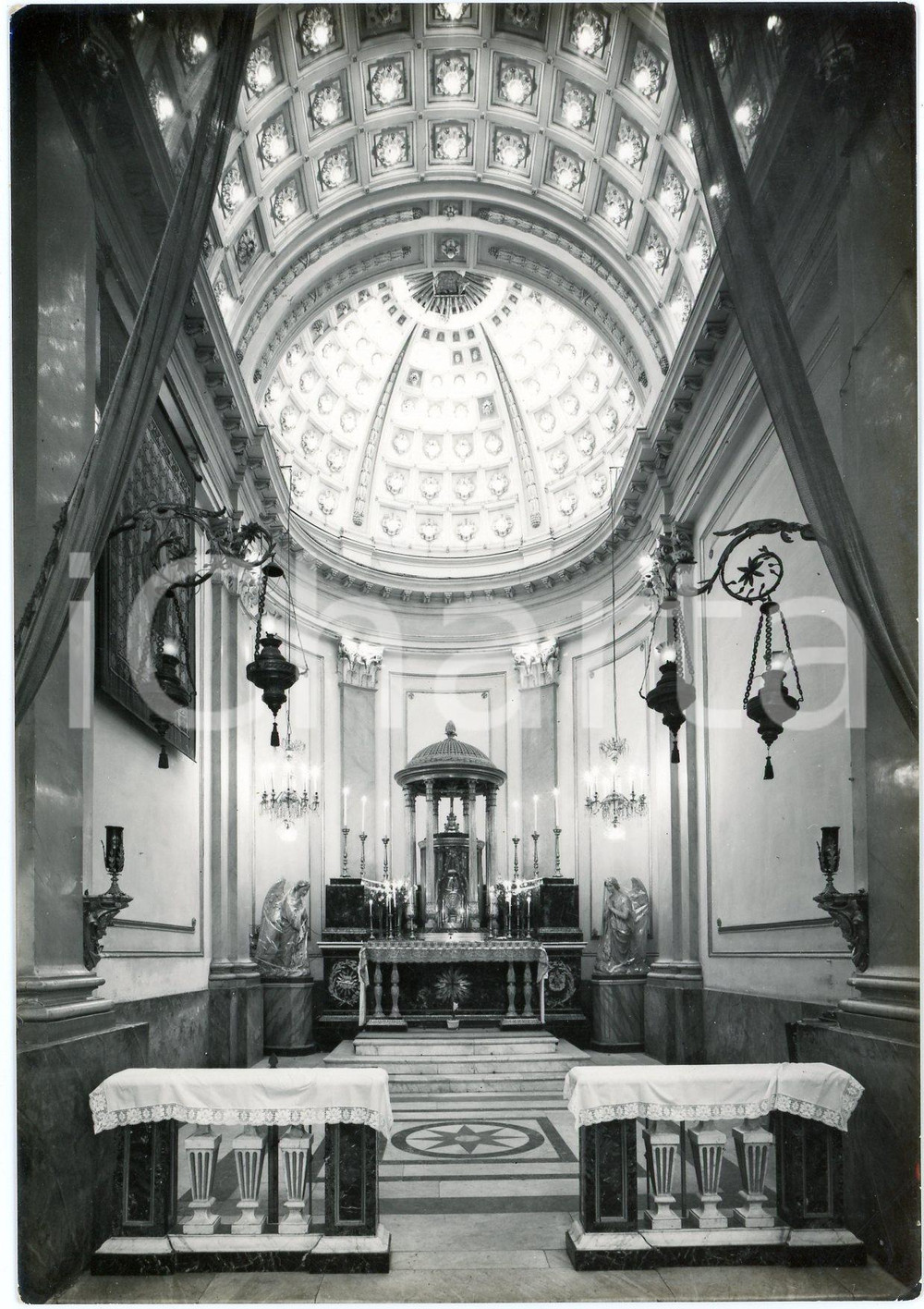 Cartolina originale da collezione 1957 RIPOSTO CT Basilica di San Pietro  Altare SS. Sacramento  Cartolina FG 1