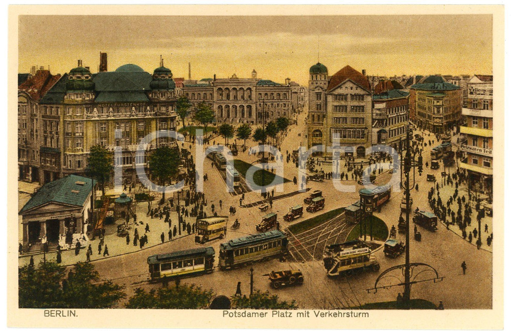 Cartolina originale da collezione 1920 ca BERLIN Verkehrsturm am Potsdamer Platz  Cartolina ANIMATA FP NV 1