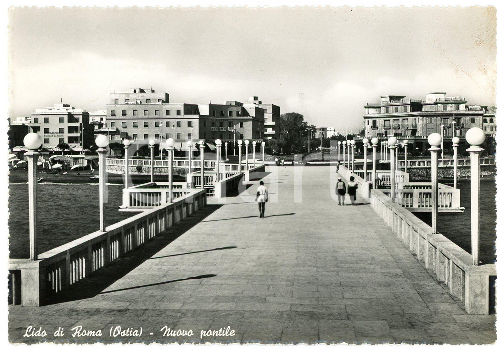 Cartolina originale da collezione 1955 LIDO DI ROMA  OSTIA Veduta del nuovo pontile  Cartolina ANIMATA FG VG 1