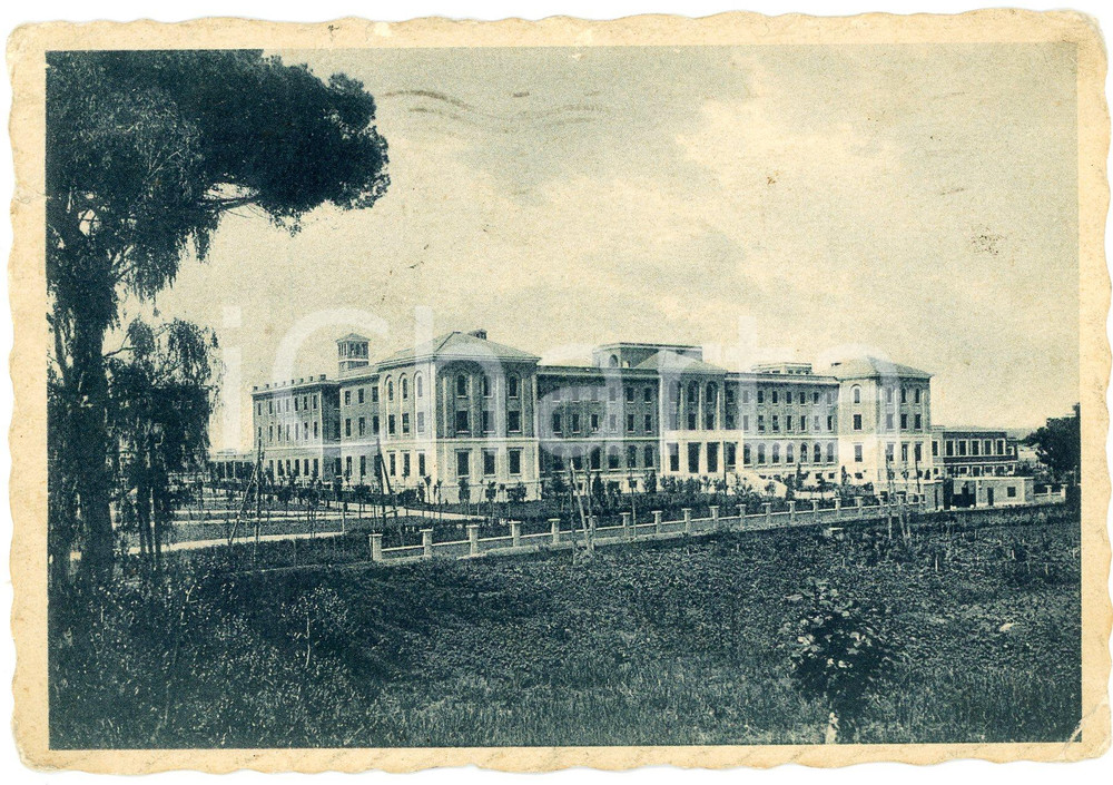 1938 ROMA Casa Generalizia dei Fratelli delle Scuole Cristiane - Cartolina FG VG Cartolina d'epoca viaggiata ma con affrancatura mancante.  POOR/danneggiato Lievi smussature agli angoli, abrasione al verso, Piegatura all'angolo superiore destro Formato: 15x10 cm originale e autentica 1