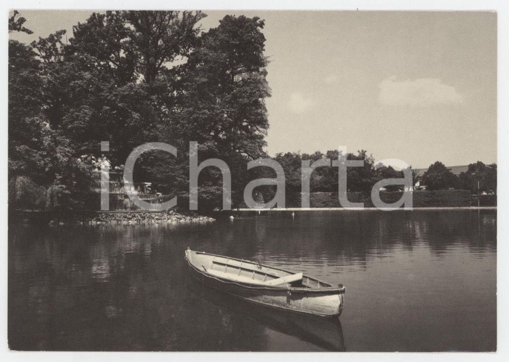 Cartolina originale da collezione 1950 ca PARMA Barca a remi nel Laghetto del Parco Ducale  Cartolina FG NV 1