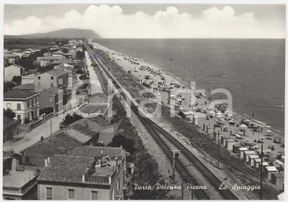 Cartolina originale da collezione 1959 PORTO POTENZA PICENA La spiaggia e il Lungomare  Cartolina ANIMATA FG VG 1