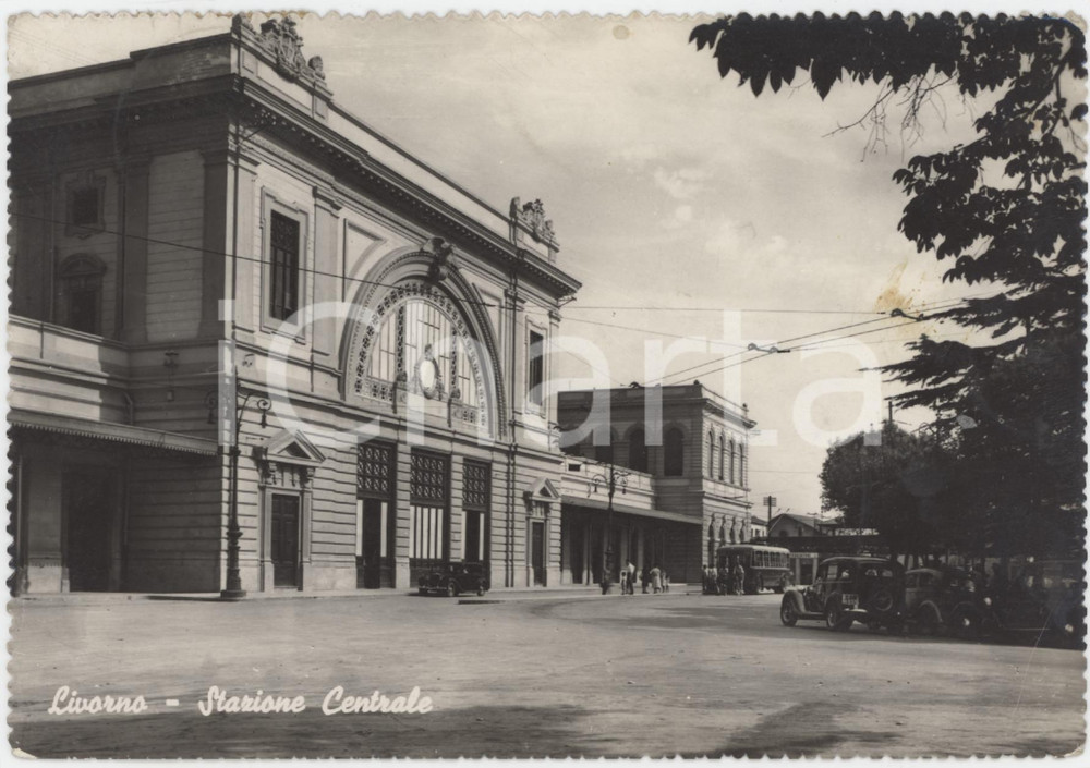 Cartolina originale da collezione 1954 LIVORNO Stazione Ferroviaria Centrale  Cartolina FG VG 1