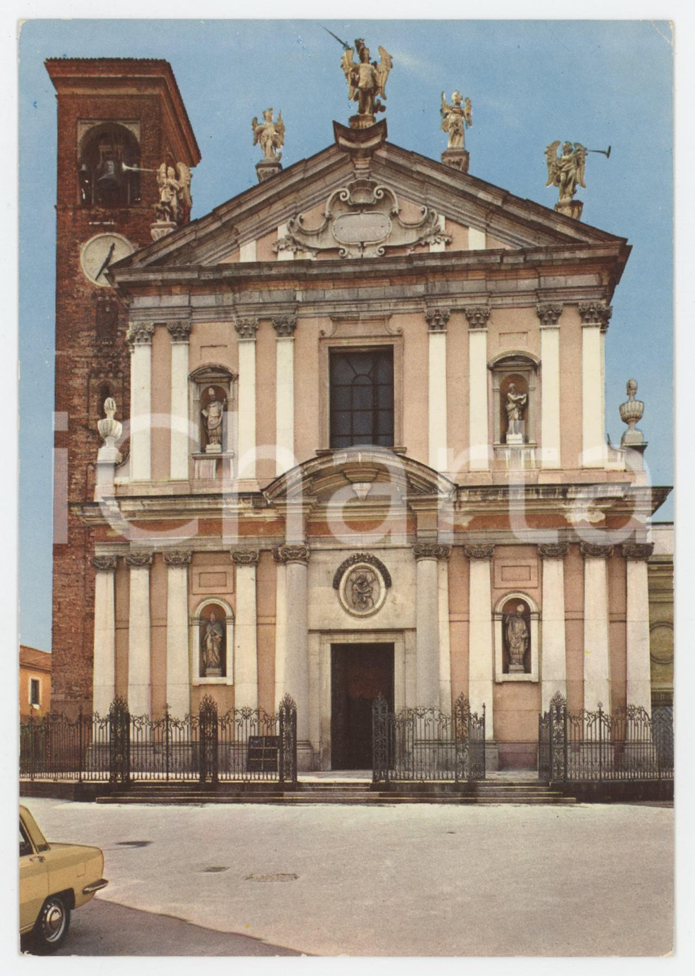 Cartolina originale da collezione 1960 ca BUSTO ARSIZIO Chiesa di San Michele Arcangelo  Cartolina FG NV 1