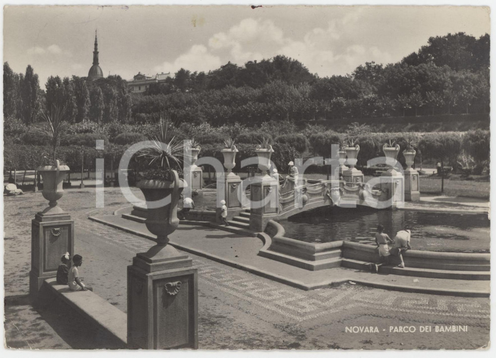 Cartolina originale da collezione 1948 NOVARA Parco dei Bambini  Cartolina ANIMATA FG VG 1