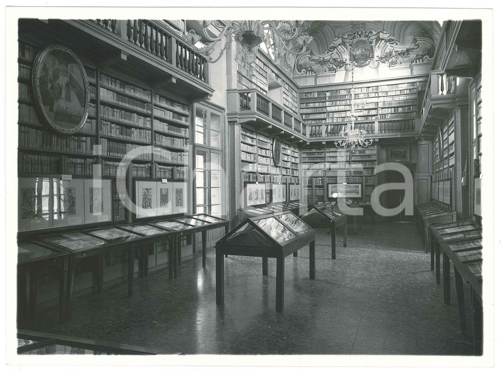 Fotografia d epoca originale 1970 ca BRESCIA Biblioteca Queriniana  Sala  Veduta 2 Foto 24x18 cm 1