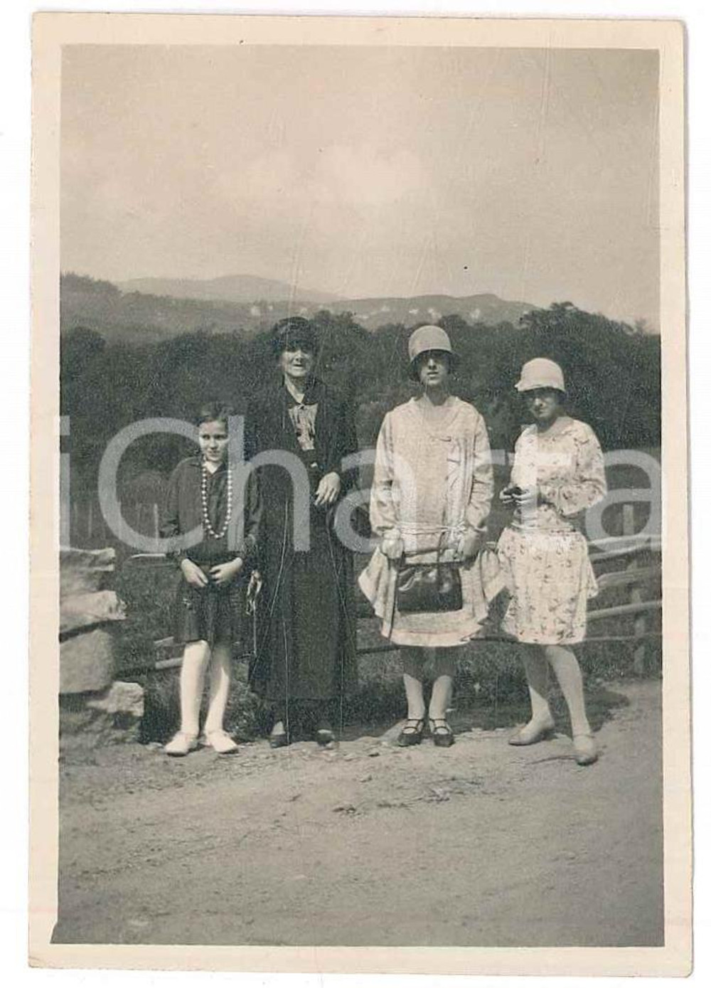 Fotografia d epoca originale Agosto 1928 GIGNESE VB PARUSCIOLA  Gruppo di donne Foto 6x8 cm 1