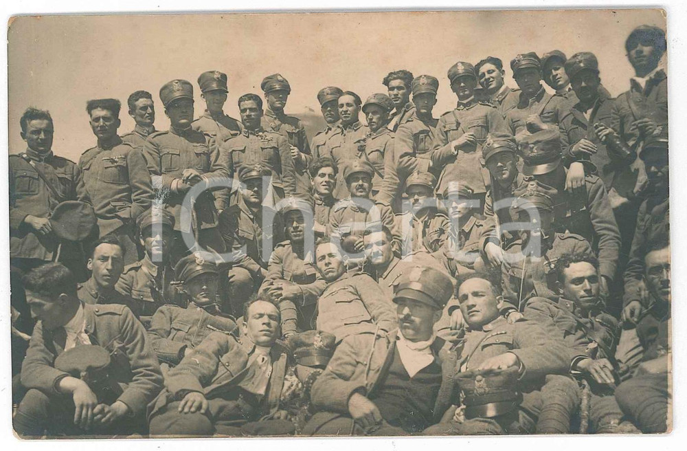 Fotografia d epoca originale 1915 ca WW1 REGIO ESERCITO Battaglione di ufficiali  Fotografia 14x9 cm 1