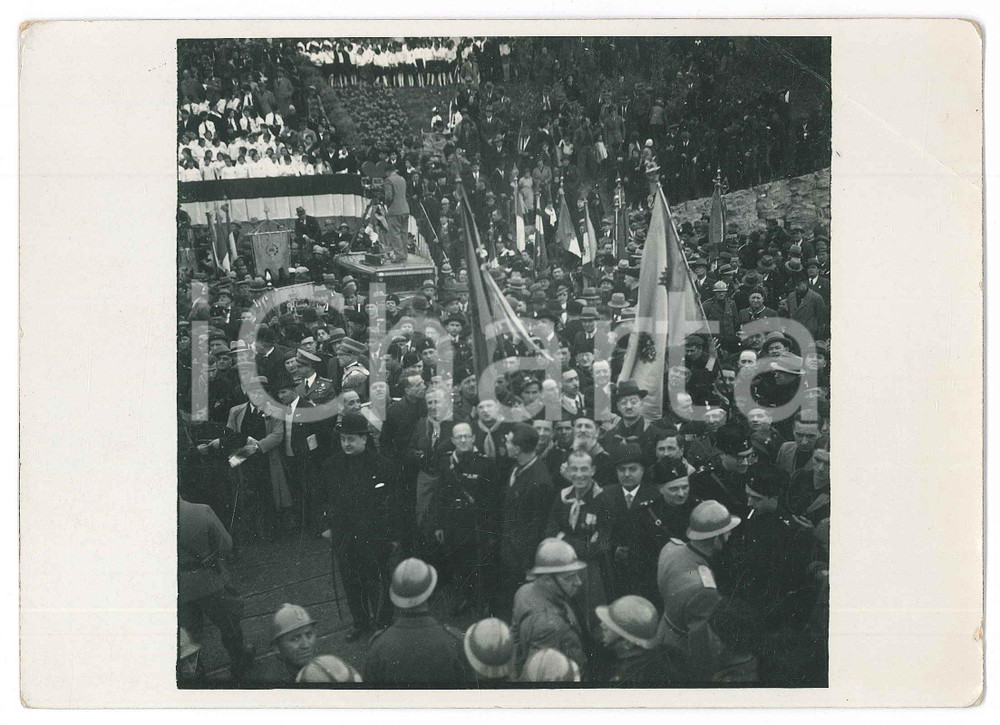 Fotografia d epoca originale 1930 ca ITALIA Cerimonia con autoritÃ  e gerarchi  Istituti scolastici Foto 1