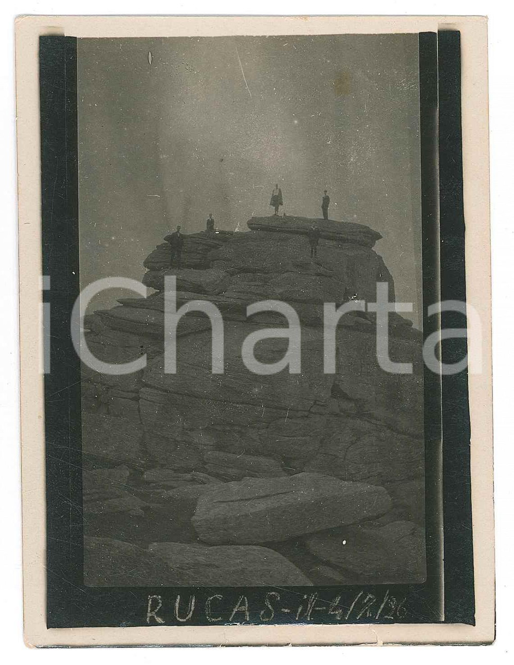 Fotografia d epoca originale 1926 RUCAS / BAGNOLO CN Escursionisti sulle rocce  Foto RARA 9x12 cm 1