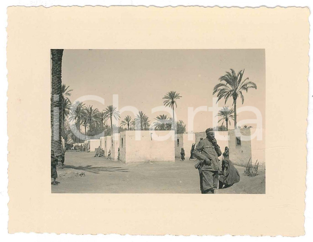 Fotografia d epoca originale 1935 ca TRIPOLI LIBIA ITALIANA Oasi  Militare  Foto MUZI 11x9 cm 1