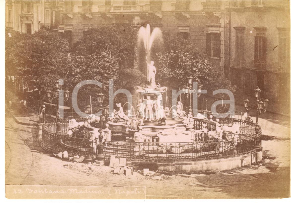 1890 ca NAPOLI - Fontana Medina *Fotografia Achille MAURI n° 49