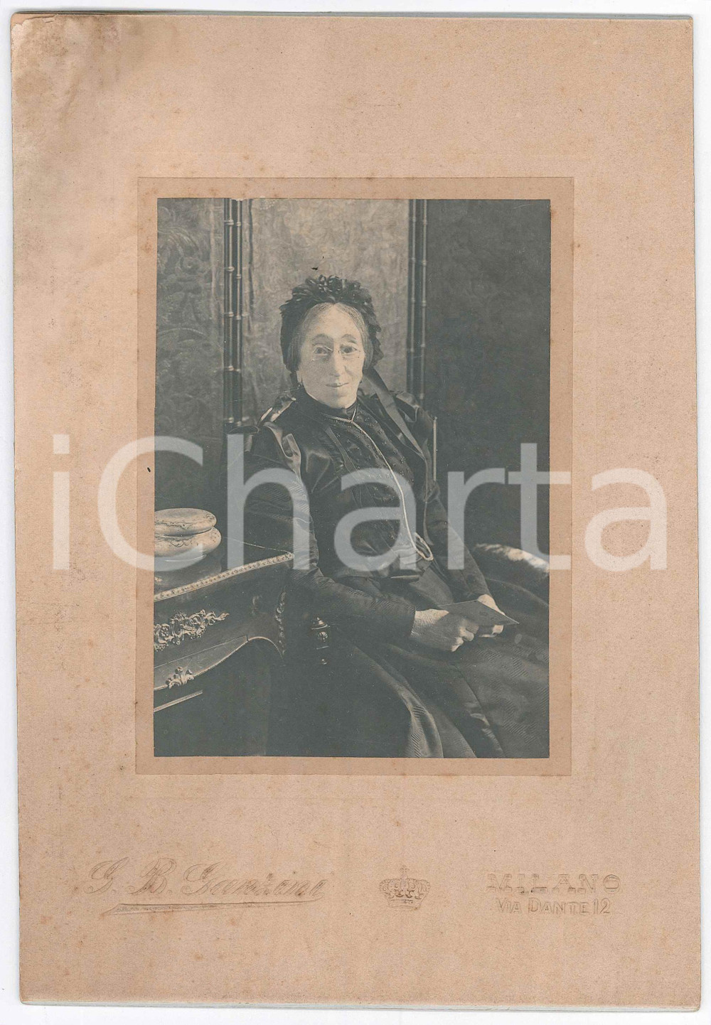 1910 ca MILANO Ritratto di anziana vedova - Foto G. B. GANZINI 16x24 cm