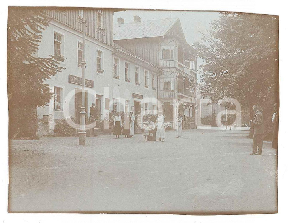 Fotografia d epoca originale 1915 ca DUSZNIKIZDROJ / BAD REINERZ PL Kurplatz Foto RARA ANIMATA 10x8 cm 1