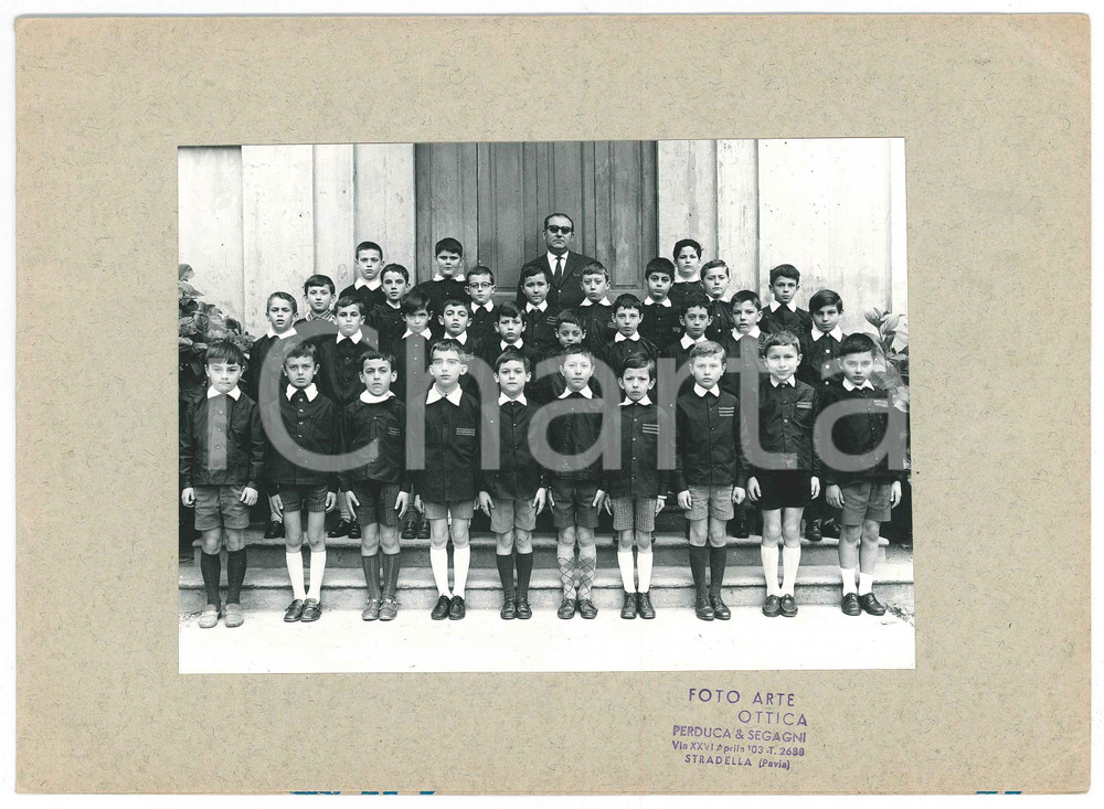 Fotografia d epoca originale 1960 ca STRADELLA Classe elementare con il maestro  Foto PERDUCA & SEGAGNI 2 1