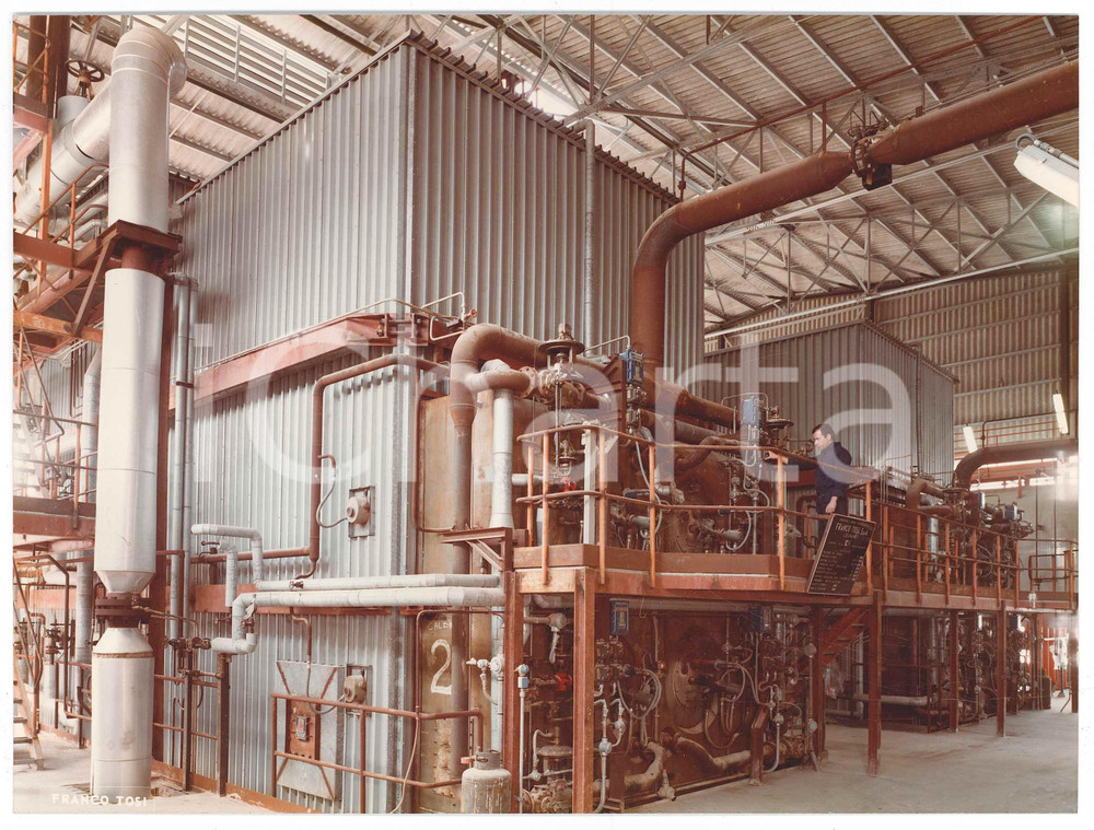 Fotografia d epoca originale 1975 ca LEGNANO Ditta Franco TOSI Meccanica  Interno stabilimento Foto 1 1