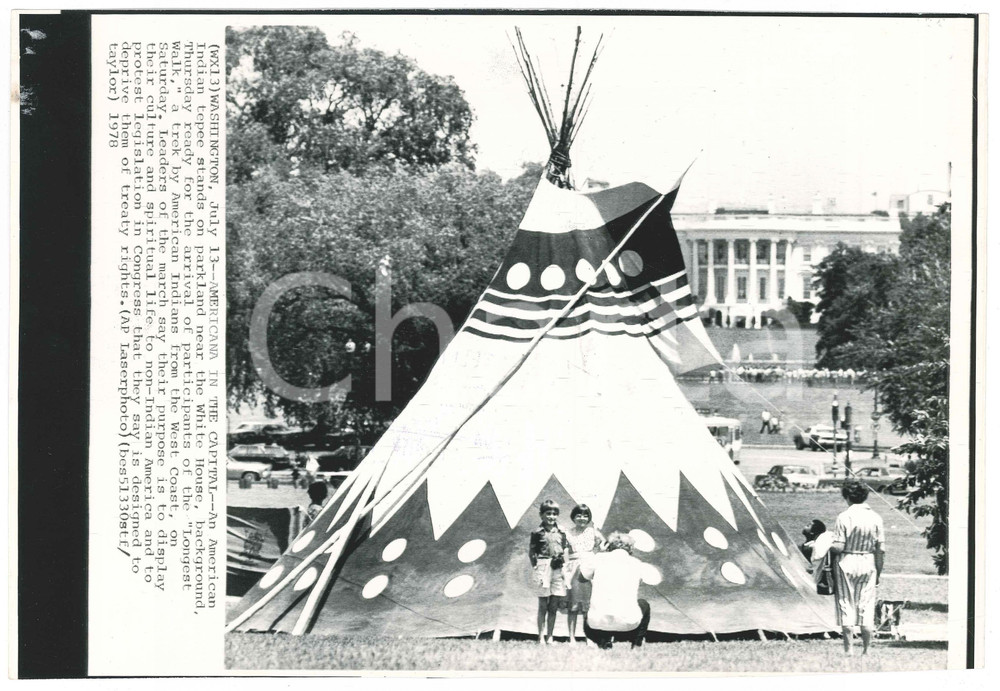 Fotografia d epoca originale 1978 WASHINGTON American Indian tepee ready for the Longest Walk Telefoto 1