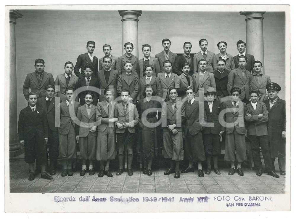 Fotografia d epoca originale 1941 GENOVA SAMPIERDARENA Classe liceale  Ritratto Foto Cav. BARONE 17x12 cm 1