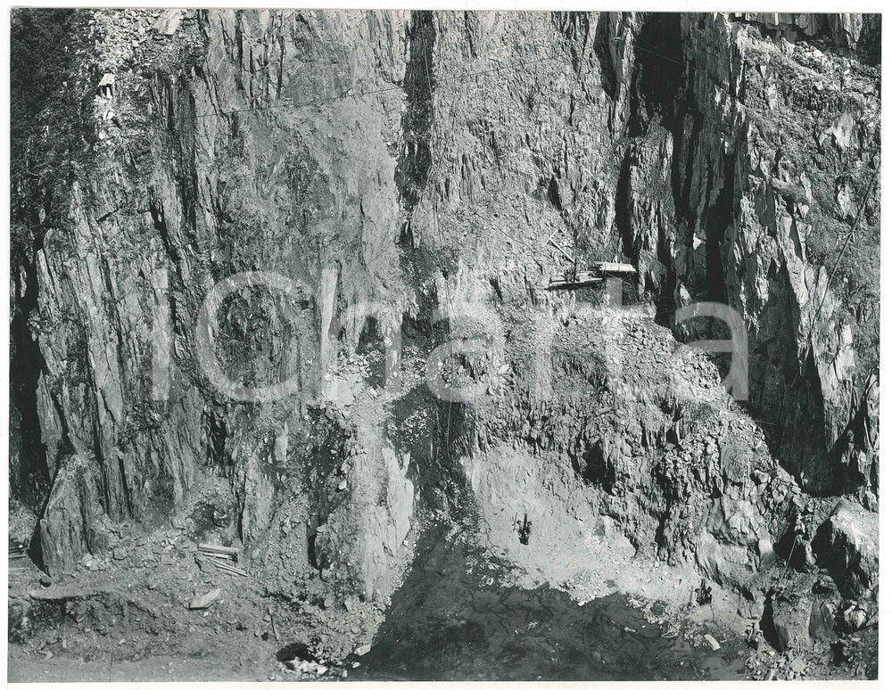 Fotografia d epoca originale 1963 LAI DA CURNERA SVIZZERA Costruzione della diga  Cantiere 14  Foto 1
